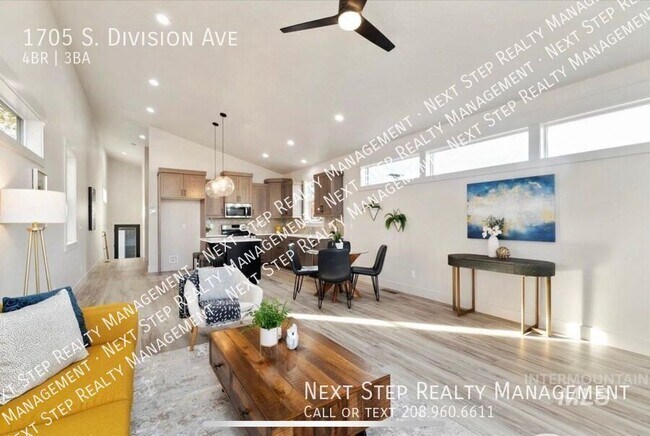 Foto del edificio - 1705 S Division Ave