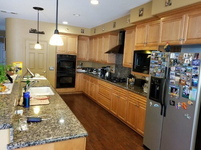Building Photo - 3110 Bel Air Ct