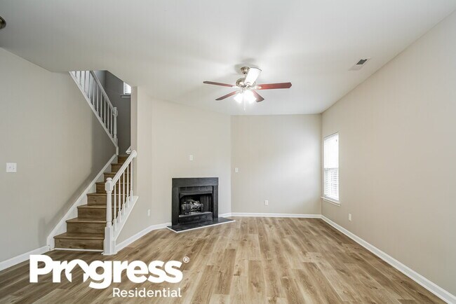 Foto del edificio - 8420 Wild Wood Forest Dr