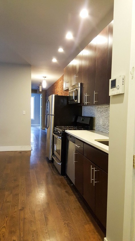 Foto principal - 836 Eastern Pkwy