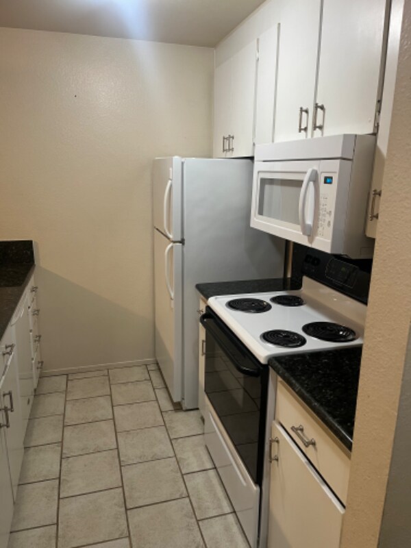 Foto del edificio - 4108 Shelter Creek Ln