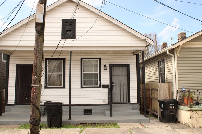 Photo - 1818 Allen St Townhome