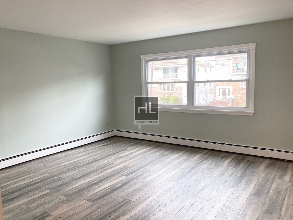 Foto principal - 184 Quinlan Ave
