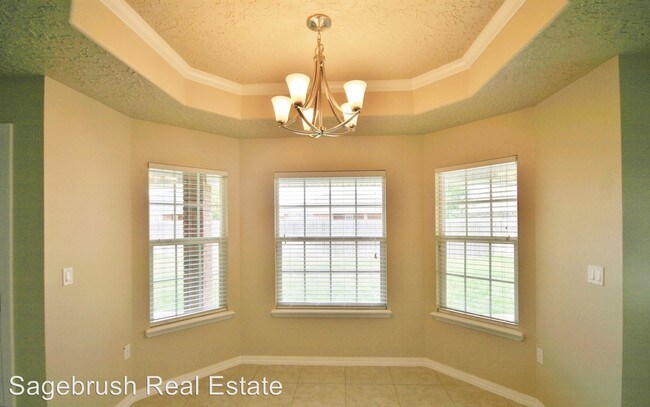 Building Photo - 3 br, 2 bath House - 2212 Reese Dr.