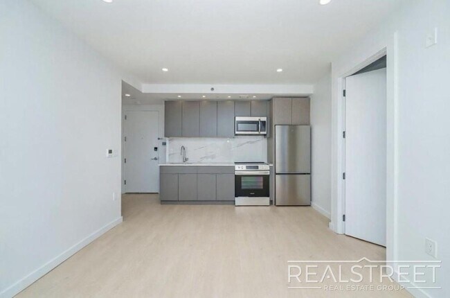 Foto del edificio - Bedford Avenue