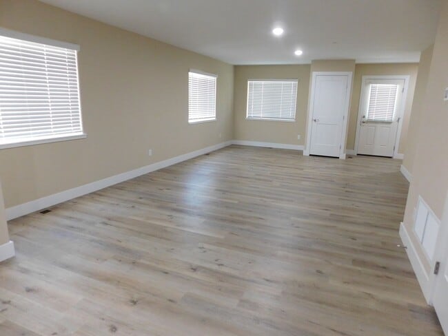 Photo - 1645 N 7th St Apartment