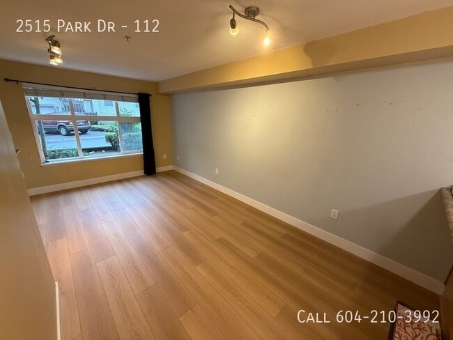 Building Photo - Condo in Central Abbotsford
