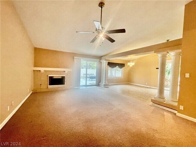 Foto del edificio - 2489 Marlene Way