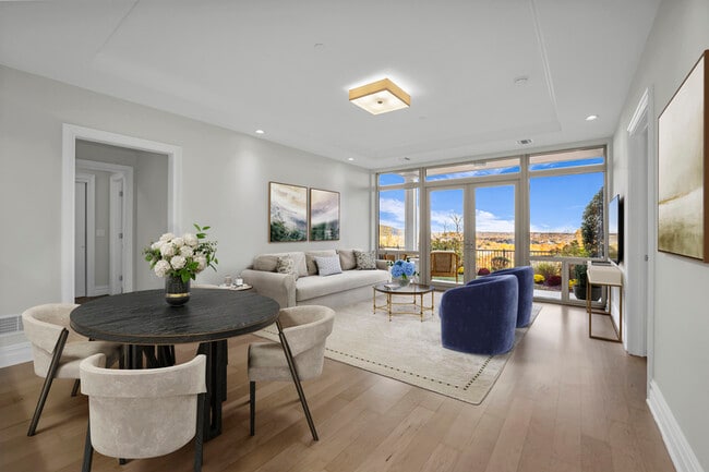 Building Photo - Skyline Ridge