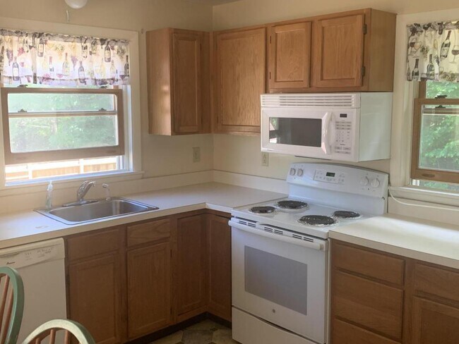 Building Photo - 16 Alpine Meadows
