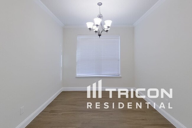 Building Photo - 208 Melody Wy