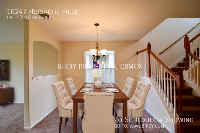 Building Photo - 10247 Huisache Field