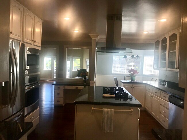 Foto del edificio - 3790 Red Oak Way