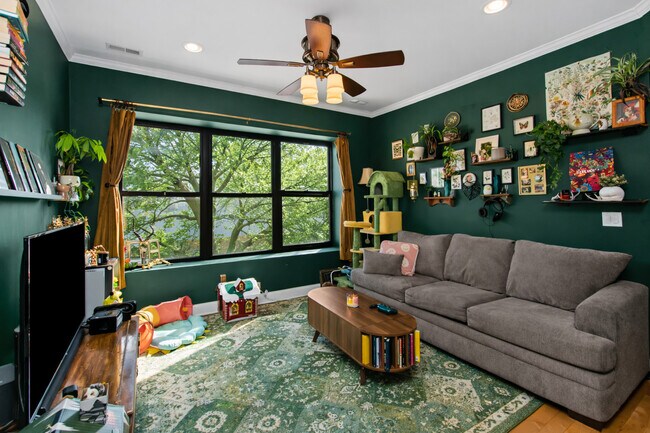 Foto del edificio - 5138 N Winchester Ave