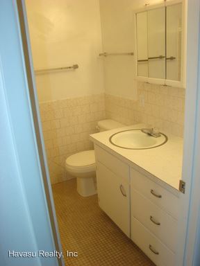 Building Photo - 161 Opossum Dr