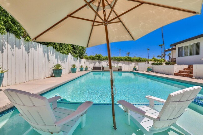 Foto del edificio - 46890 Highland Palms Dr