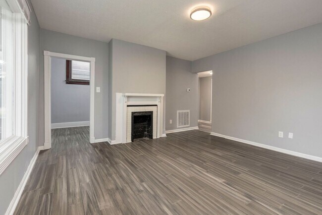 Foto del edificio - 2120 W Lee St