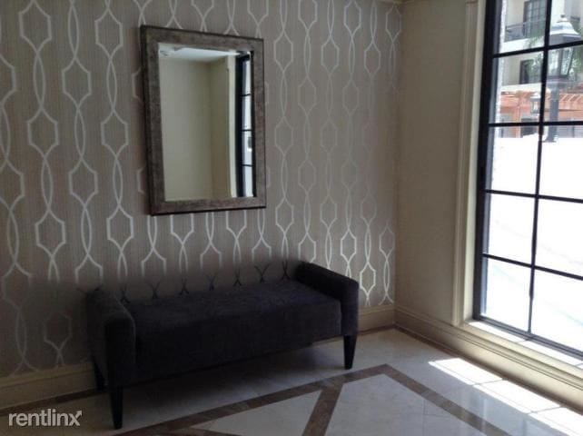 Building Photo - 233 S Federal Hwy