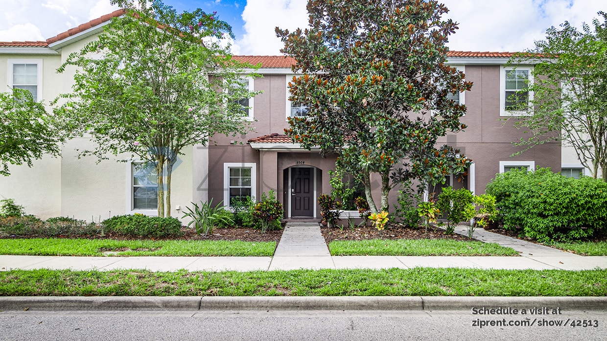 Foto principal - 4564 Corsa Ln