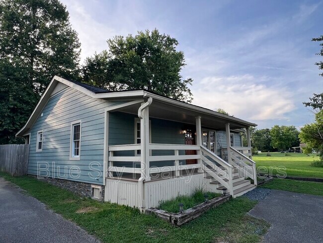 Foto del edificio - 7209 Washington Pike