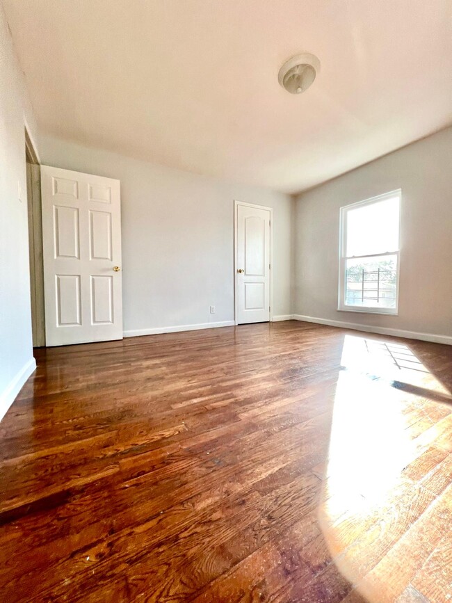 Bedroom 3 - 1040 McBride St