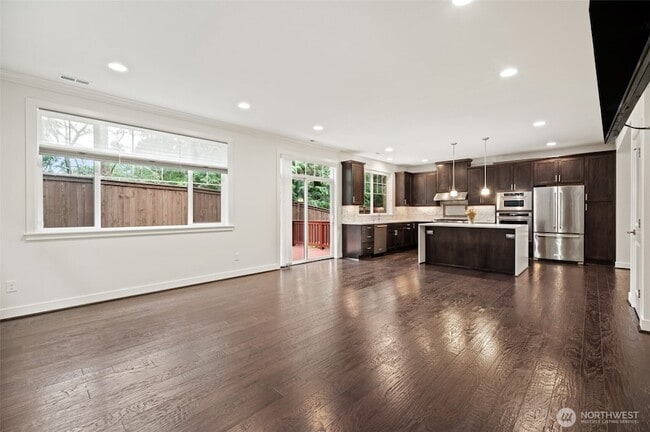 Building Photo - 4574 240th Pl SE