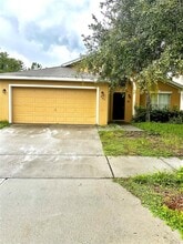Building Photo - 893 Sandy Ridge Dr