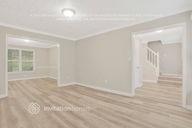 Foto del edificio - 3386 Woodlaurel Dr