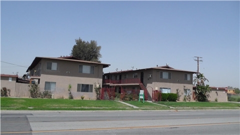 Building Photo - Riverside Ave Apts