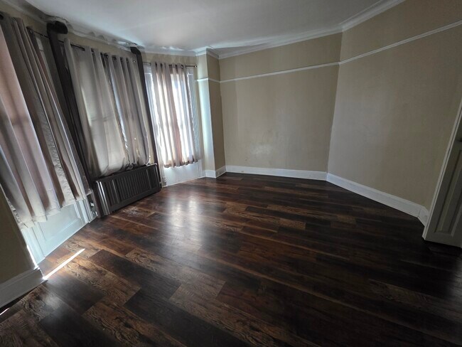 Sala de estar - 17 Orient Ave