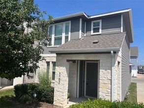 Building Photo - 7702 Dylan Dr