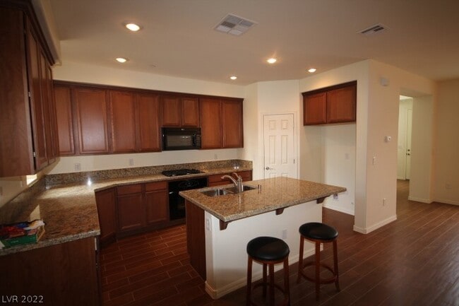 Building Photo - 11388 Newton Commons Dr