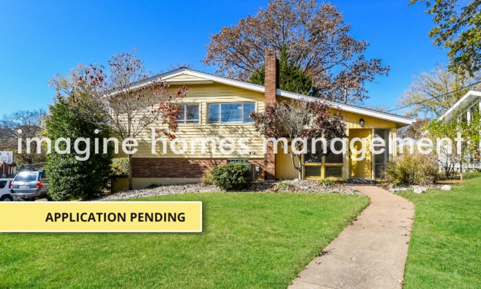Primary Photo - Beautiful 3 bedroom and 1.5 bath home in S...