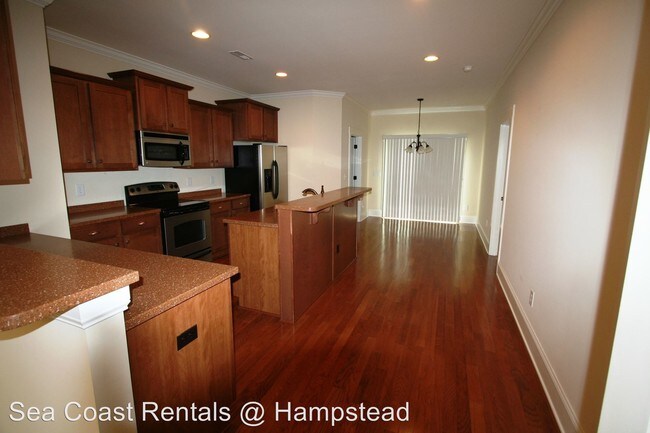 Foto del edificio - 803 Wildflower Dr