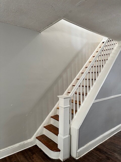 Building Photo - 2859 LeCount St