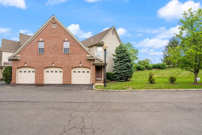 Interior Photo - Barclay Square at Princeton Forrestal