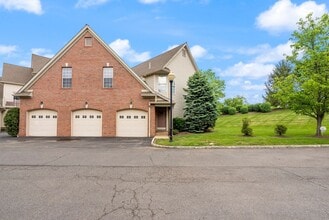 Interior Photo - Barclay Square at Princeton Forrestal