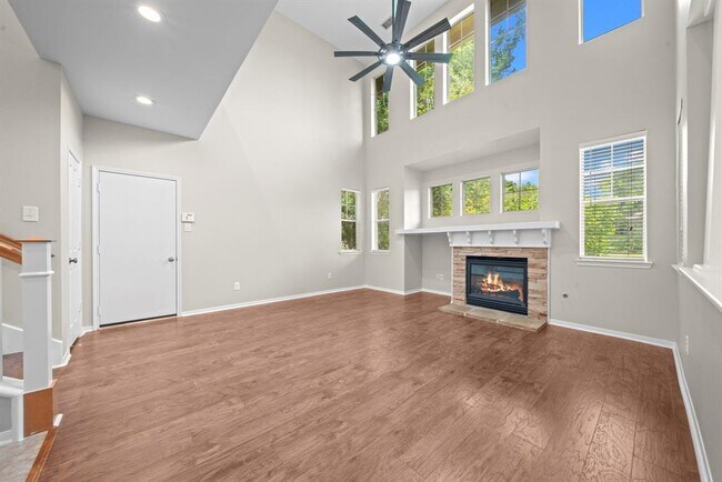 Building Photo - 44 Stone Creek Pl