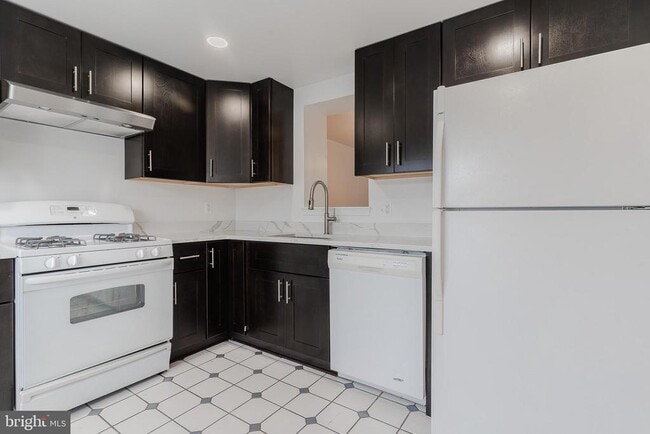 Building Photo - 14405 Black Horse Ct