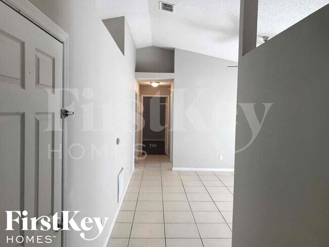 Foto del edificio - 7503 Groveoak Drive