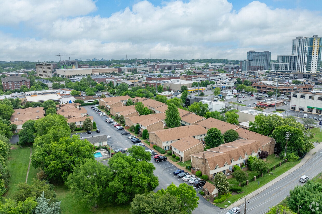 Aerial Photo - Hobbs House