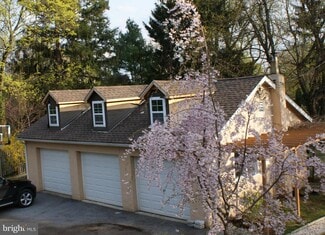 Building Photo - 204 Conestoga Rd