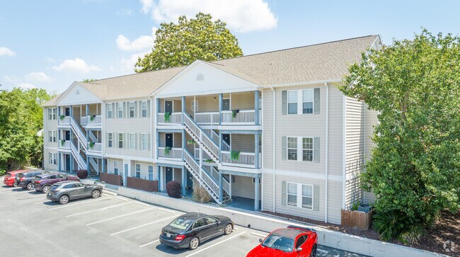 Foto del edificio - Riverview Apartments