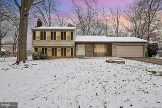 Building Photo - 7609 Mulberry Bottom Ln