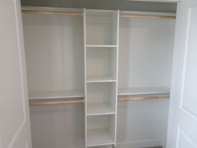 Foto del edificio - **Move-In Discount** 3 bed,  2 Bath, Twin Home - Newer Construction