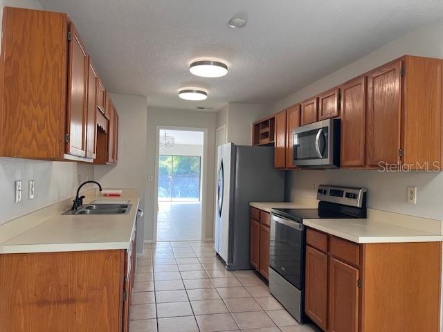 Building Photo - 660 Holbrook Cir