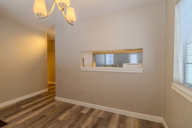 Foto del edificio - Charming, Updated Condo in Prime Downtown Traverse City Location!