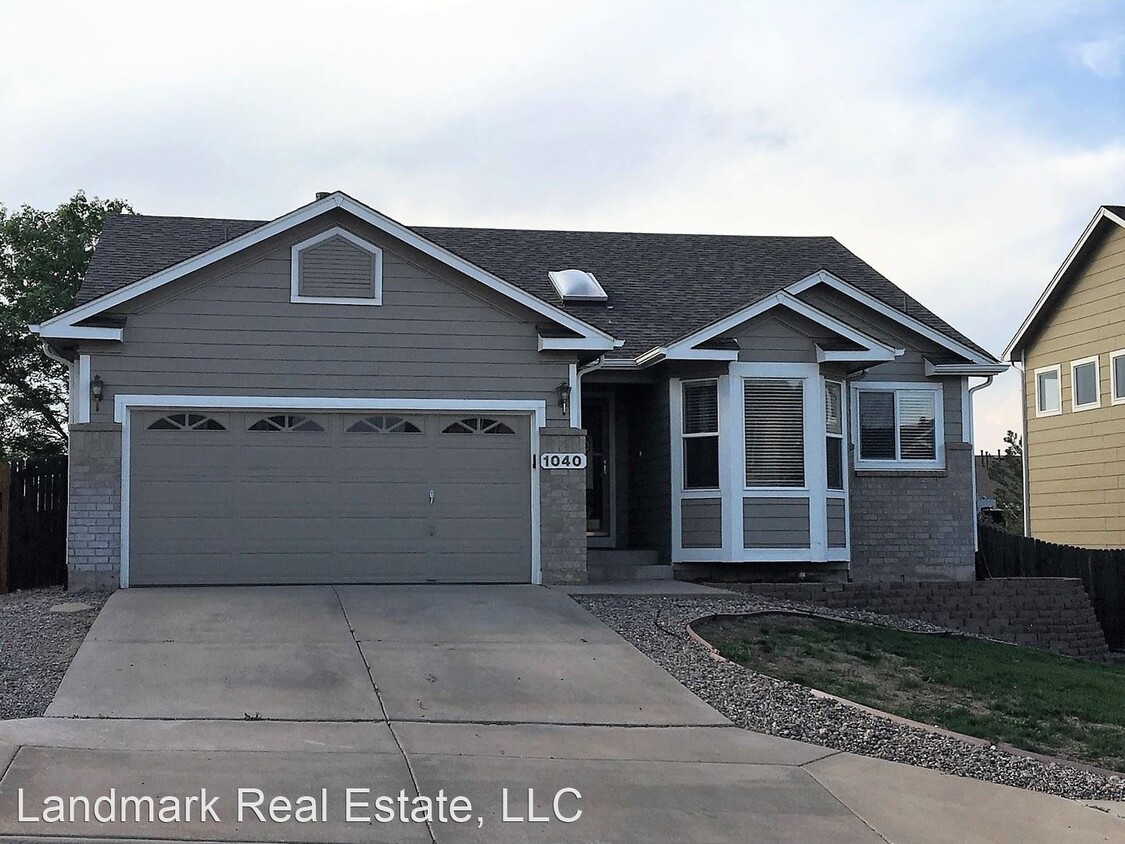 1040 Whistler Hollow Dr, Colorado Springs, CO 80906 House Rental in