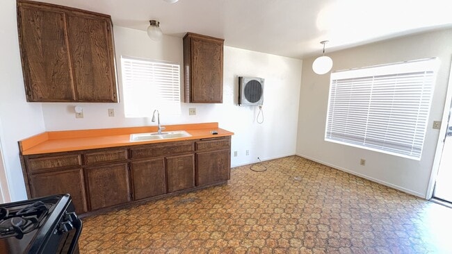 Foto del edificio - 9278 11th Ave