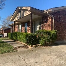 Building Photo - 11008 Albion Dr